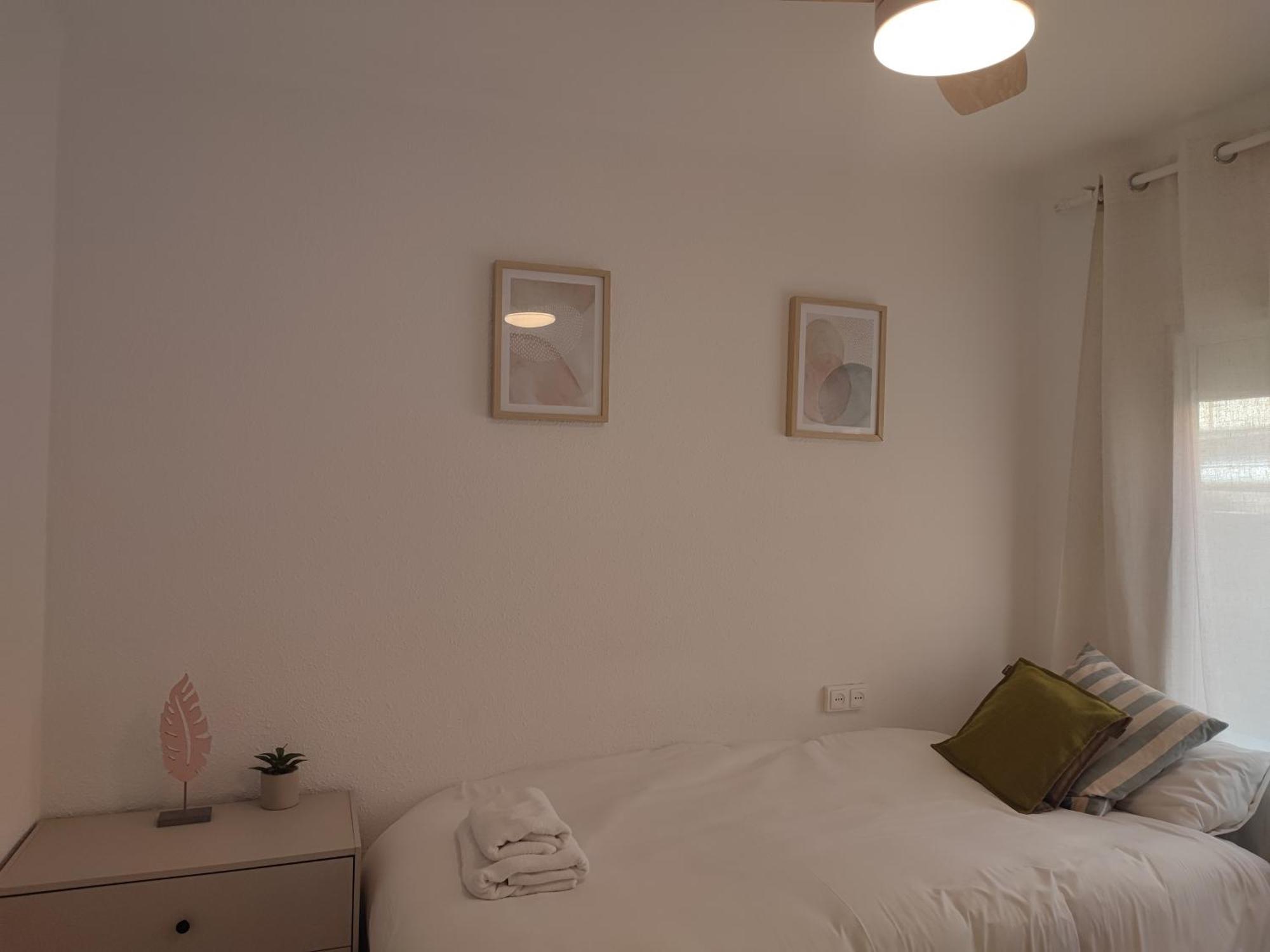 Ferienwohnung Feel Welcome Barcelona Cornellà de Llobregat Exterior foto